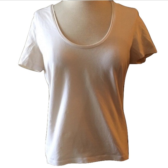 GAP Tops - Gap White Stretch Top